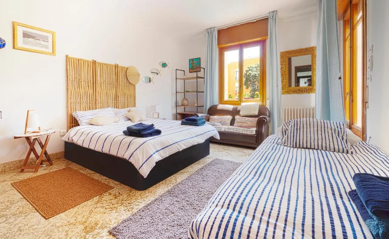 Homestay Casa Sa Posidonia -Posidonia Surf & Stay- Ciutadella