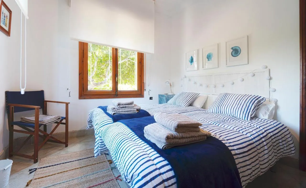 Habitación en casa particular Casa Sa Posidonia -POSIDONIA SURF&STAY- Ciutadella
