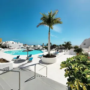 https://suite-duplex-adeje-paradise-with-heated-pool.in-canary-islands.com