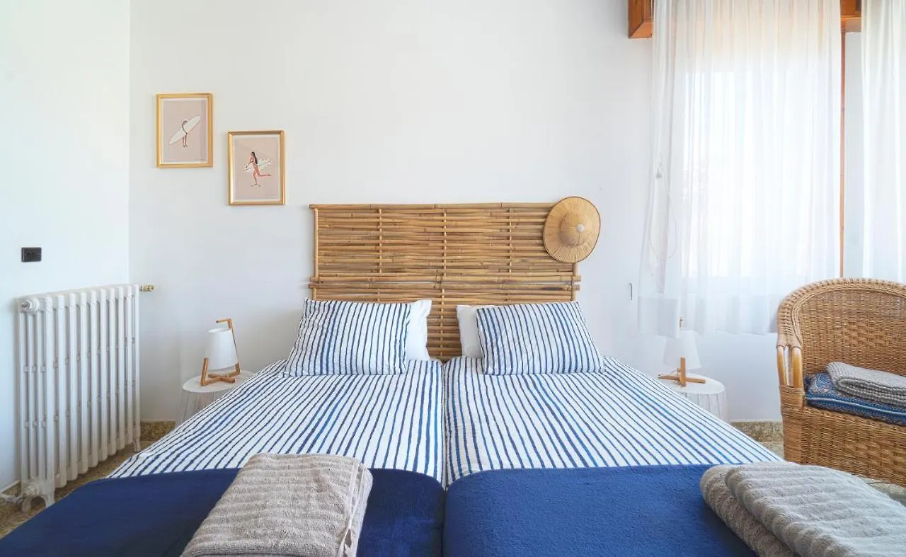 Alloggio in famiglia Casa Sa Posidonia -Posidonia Surf & Stay- Ciutadella  Spagna