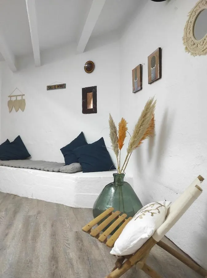 Alloggio in famiglia Casa Sa Posidonia -Posidonia Surf & Stay- Ciutadella  Spagna