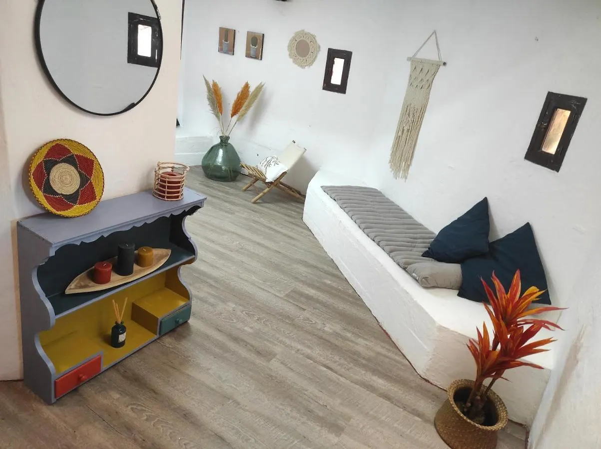 Casa Sa Posidonia -Posidonia Surf & Stay- Ciutadella  0*, Ciutadella (Menorca)
