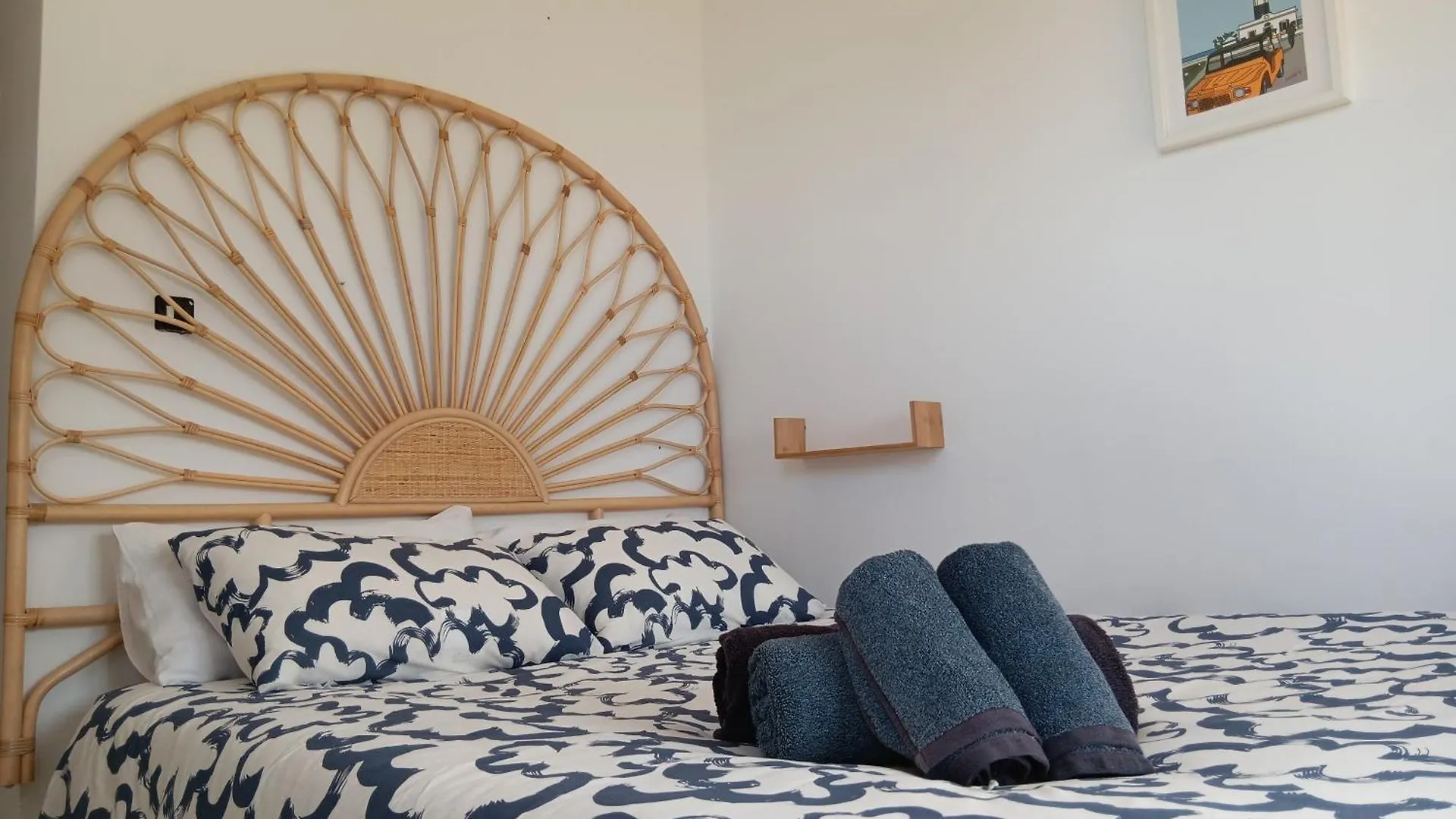 Alloggio in famiglia Casa Sa Posidonia -Posidonia Surf & Stay- Ciutadella  Spagna